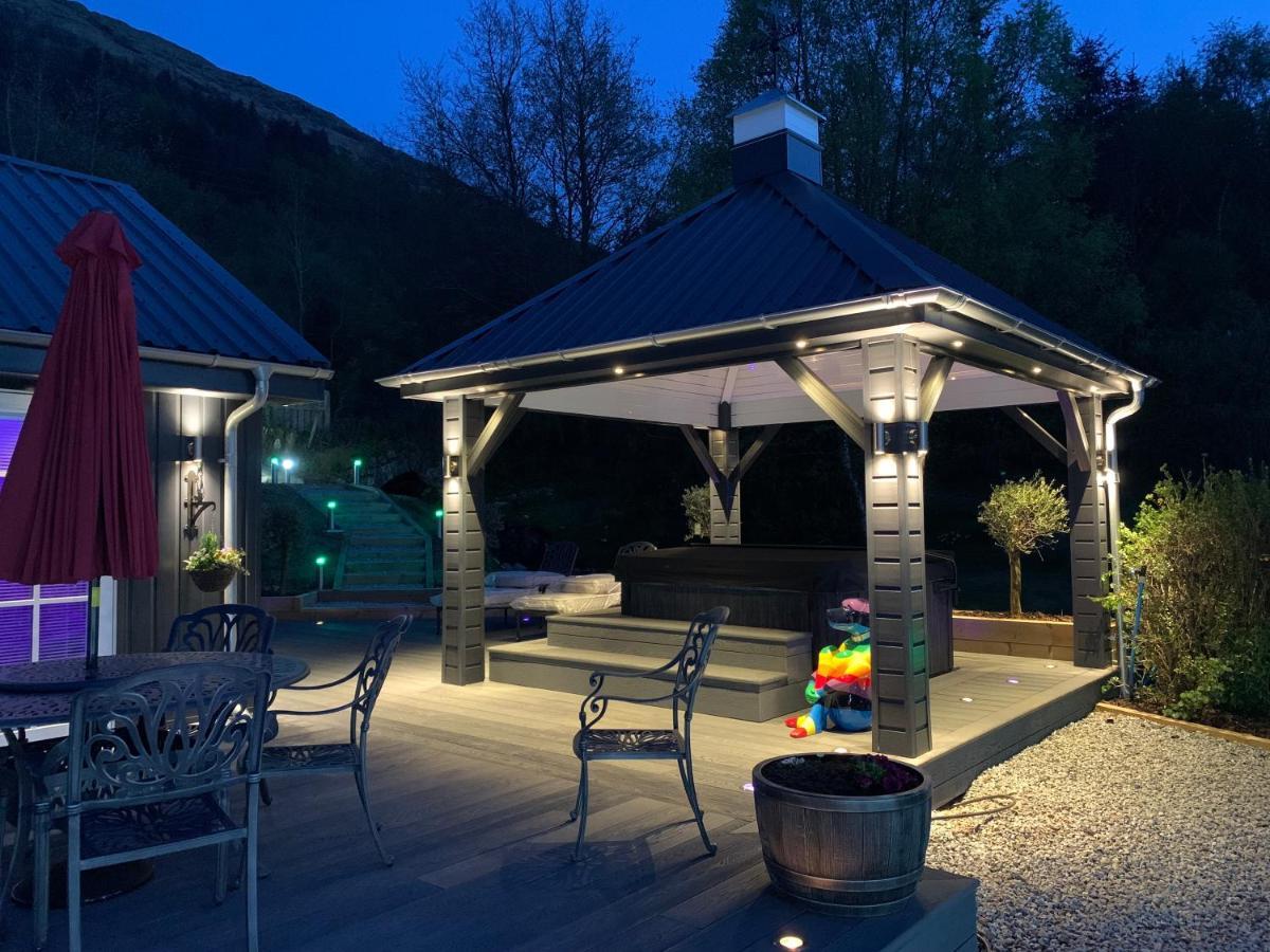 Little Fox Lodge Luxury Hideaway With Hot Tub Glencoe Near Fortwilliam (Adults Only) ภายนอก รูปภาพ